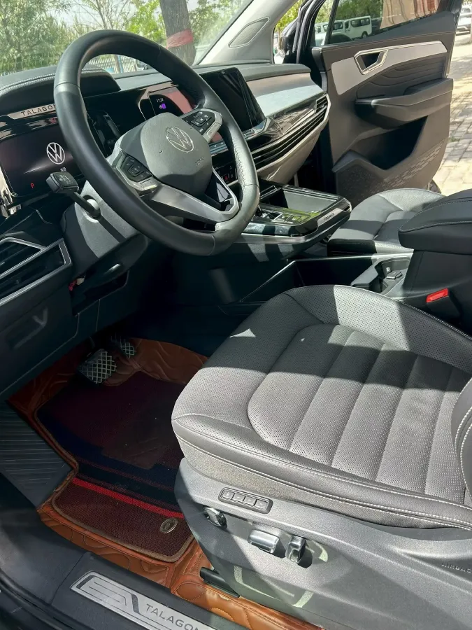 2021 Volkswagen Talagon 2.0T 220HP L4 7DCT,autocango,china used car exporter,china ev exporter,chinese used car exporter,chinese used ev exporter