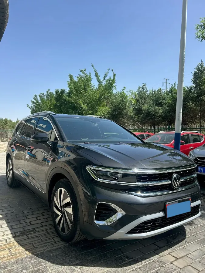 2021 Volkswagen Talagon 2.0T 220HP L4 7DCT,autocango,china used car exporter,china ev exporter,chinese used car exporter,chinese used ev exporter