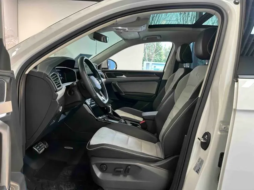 2023 Volkswagen Tayron X 2.0T 186HP L4 7DCT,autocango,china used car exporter,china ev exporter,chinese used car exporter,chinese used ev exporter