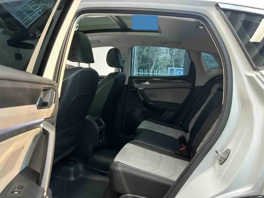 2023 Volkswagen Tayron X 2.0T 186HP L4 7DCT,autocango,china used car exporter,china ev exporter,chinese used car exporter,chinese used ev exporter