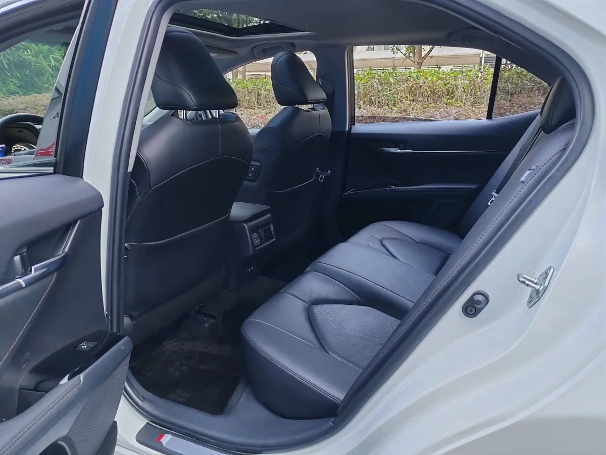 2019 Toyota Camry 2.0L 178HP L4 CVT,autocango,china used car exporter,china ev exporter,chinese used car exporter,chinese used ev exporter