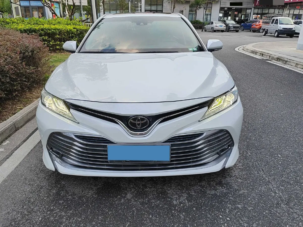 2019 Toyota Camry 2.0L 178HP L4 CVT,autocango,china used car exporter,china ev exporter,chinese used car exporter,chinese used ev exporter