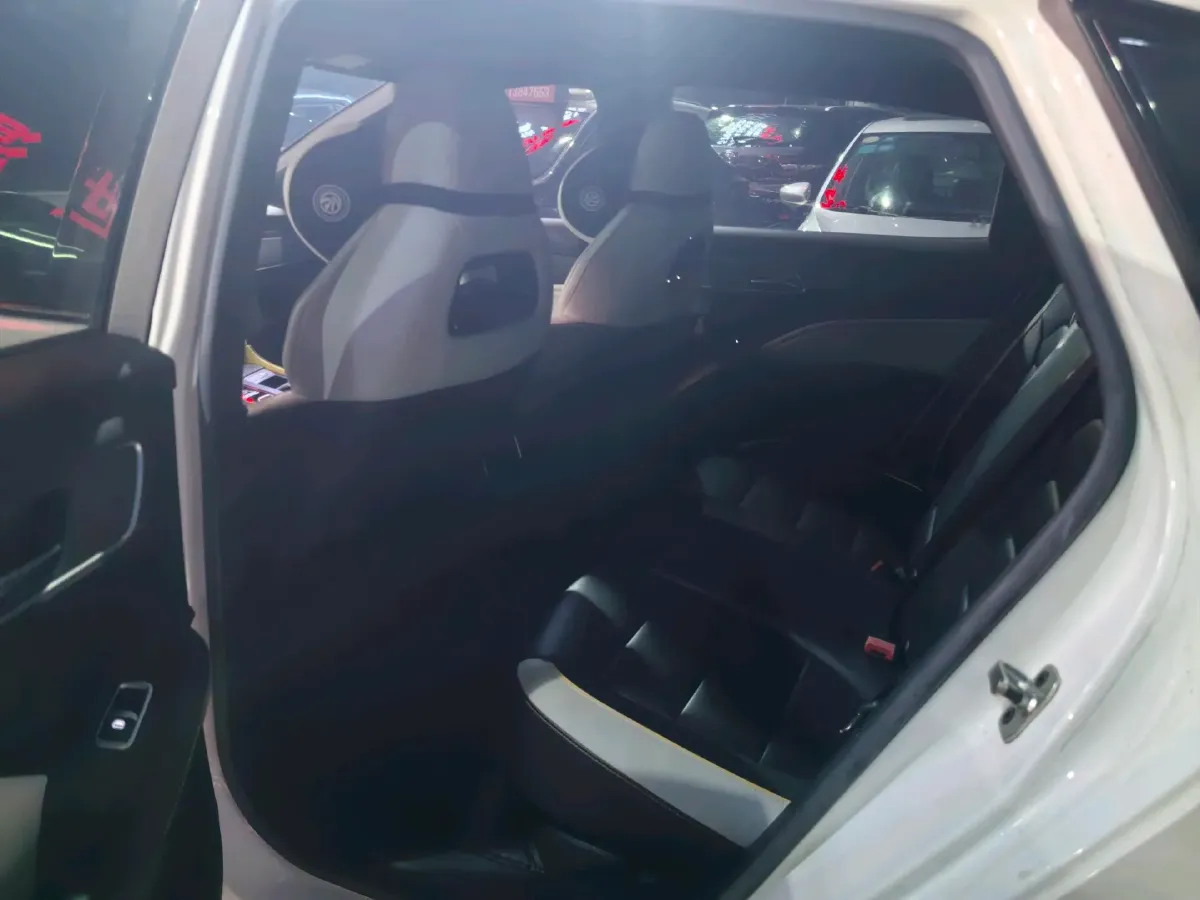 2020 MG MG6 1.5T 181HP L4 7DCT,autocango,china used car exporter,china ev exporter,chinese used car exporter,chinese used ev exporter
