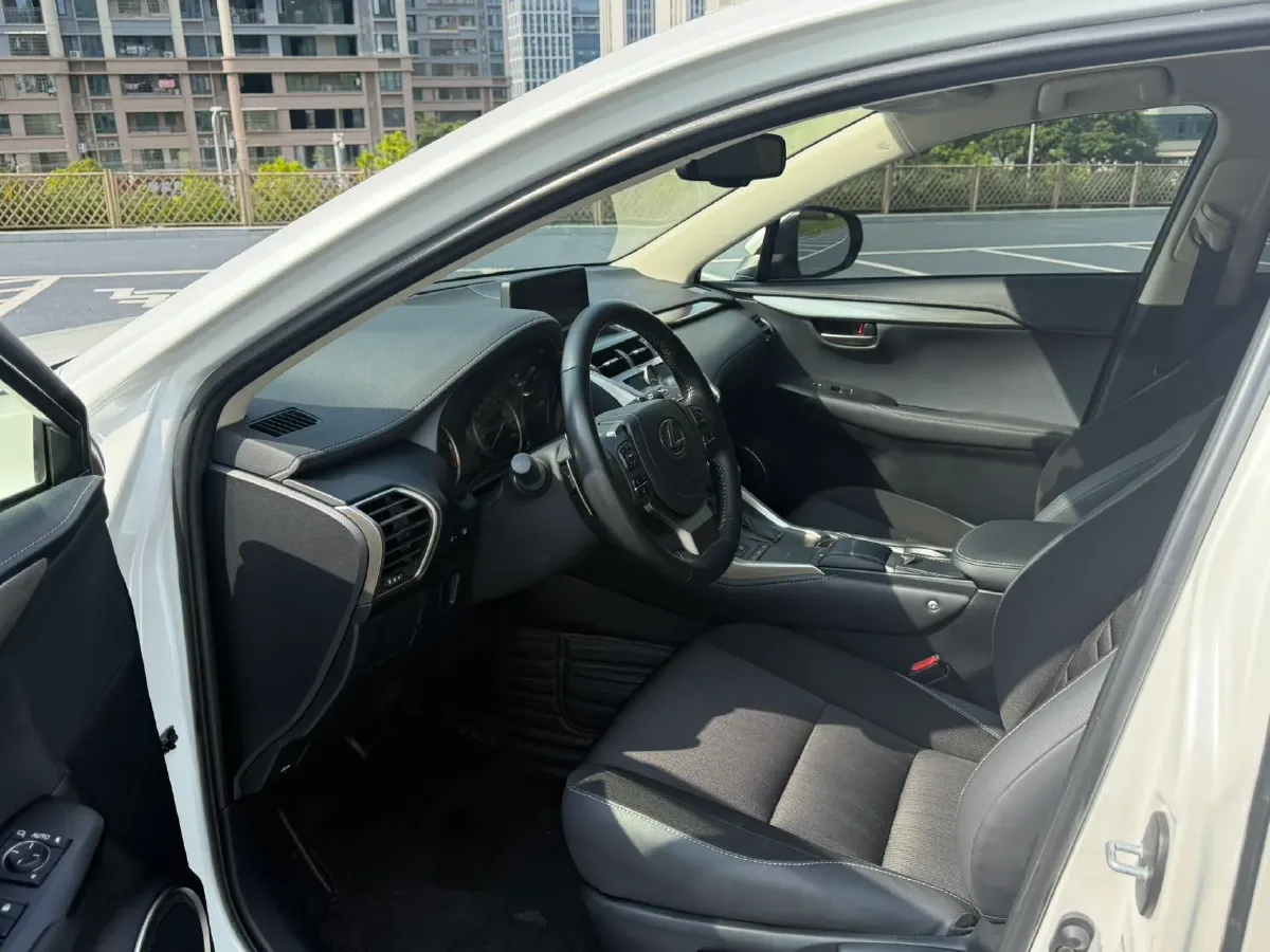 2020 Lexus NX 2.0L 150HP L4 CVT,autocango,china used car exporter,china ev exporter,chinese used car exporter,chinese used ev exporter