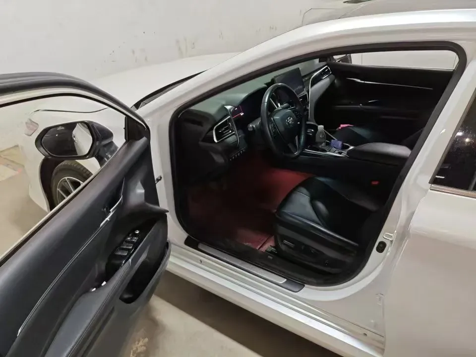 2021 Toyota Camry 2.5L 209HP L4 8AT,autocango,china used car exporter,china ev exporter,chinese used car exporter,chinese used ev exporter
