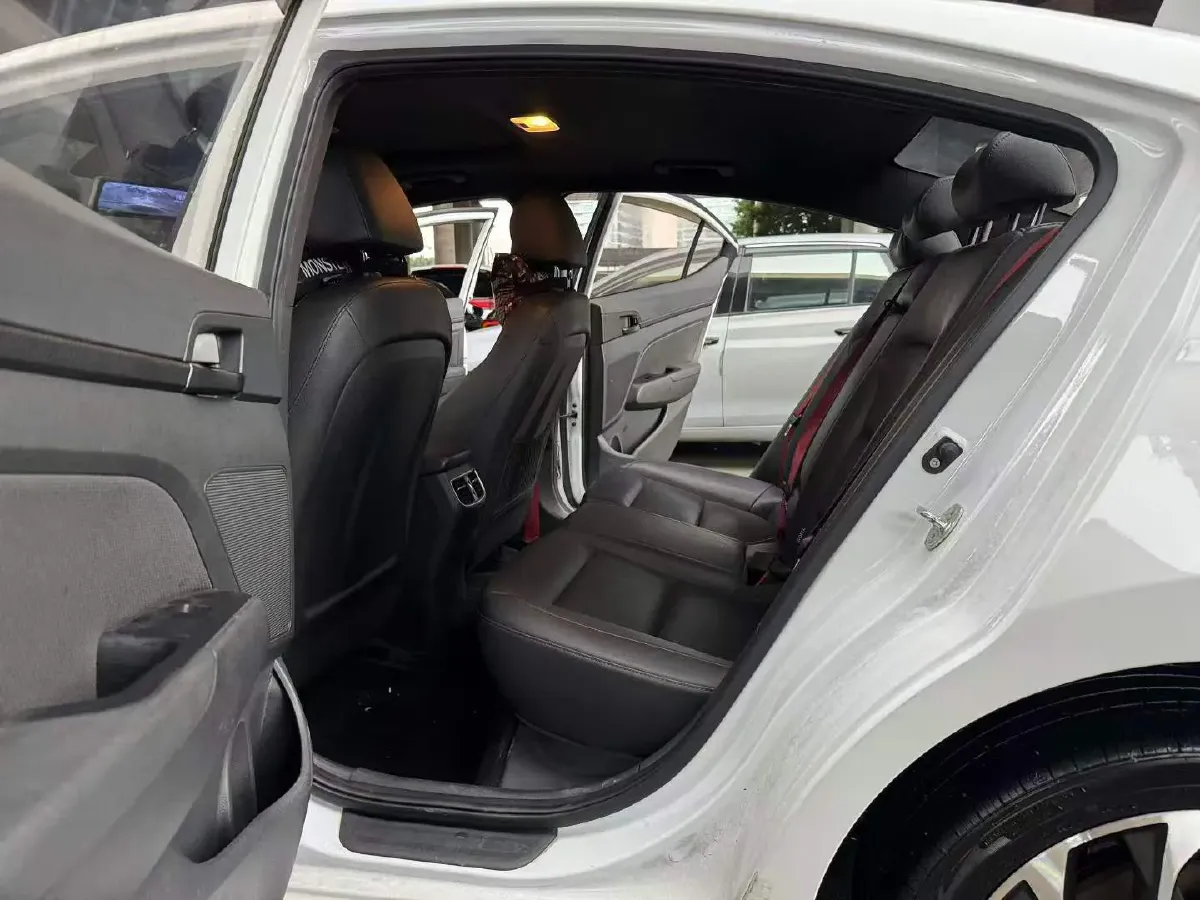 2019 Hyundai Elantra 1.4T 130HP L4 7DCT,autocango,china used car exporter,china ev exporter,chinese used car exporter,chinese used ev exporter