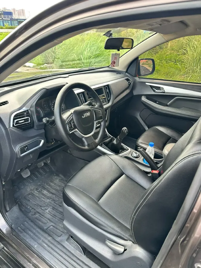2020 Isuzu RE-MAX Jim 2.8T 120HP L4 5MT,autocango,china used car exporter,china ev exporter,chinese used car exporter,chinese used ev exporter
