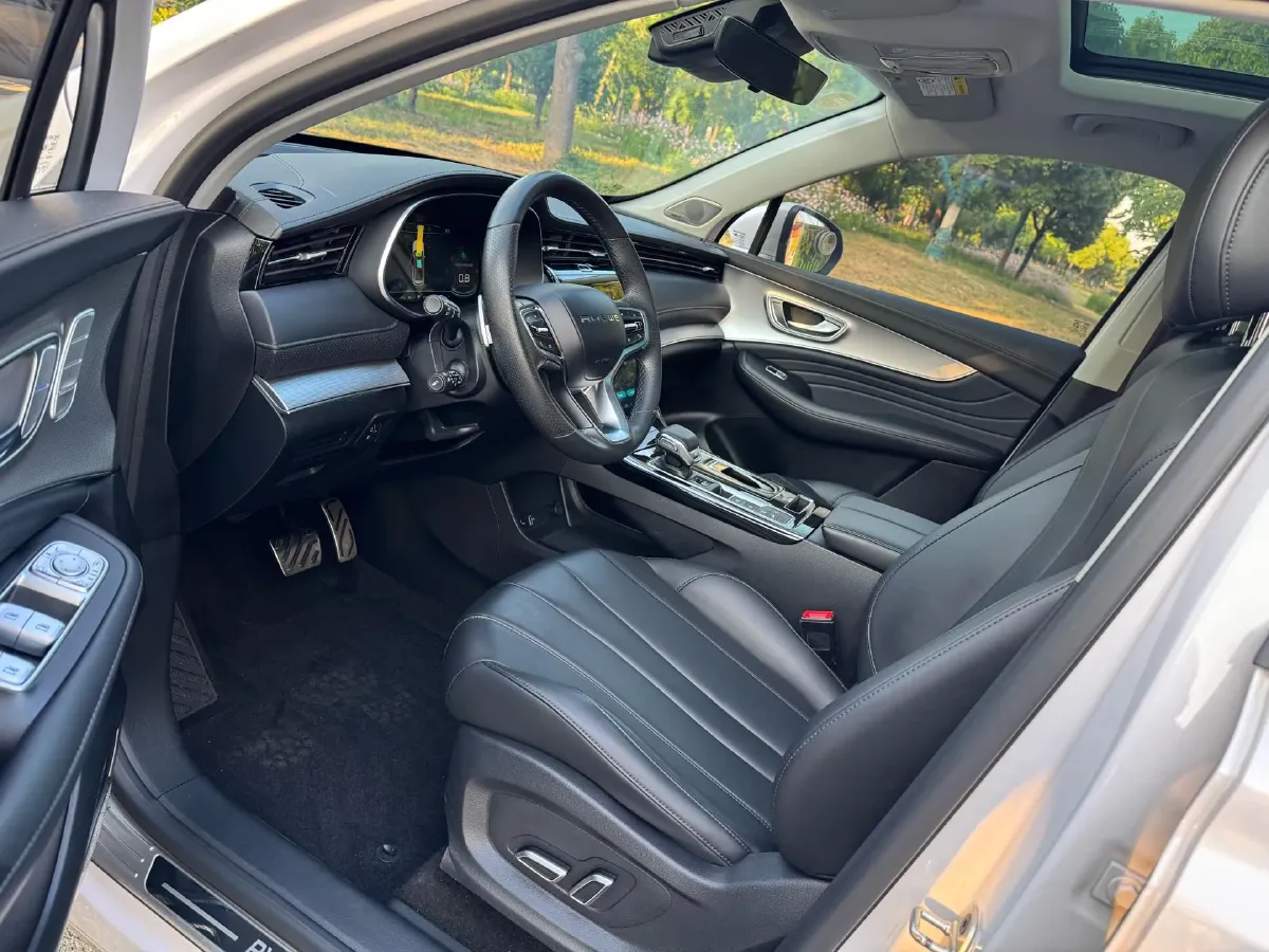 2019 Roewe RX5 MAX 2.0T 231HP L4 6DCT,autocango,china used car exporter,china ev exporter,chinese used car exporter,chinese used ev exporter