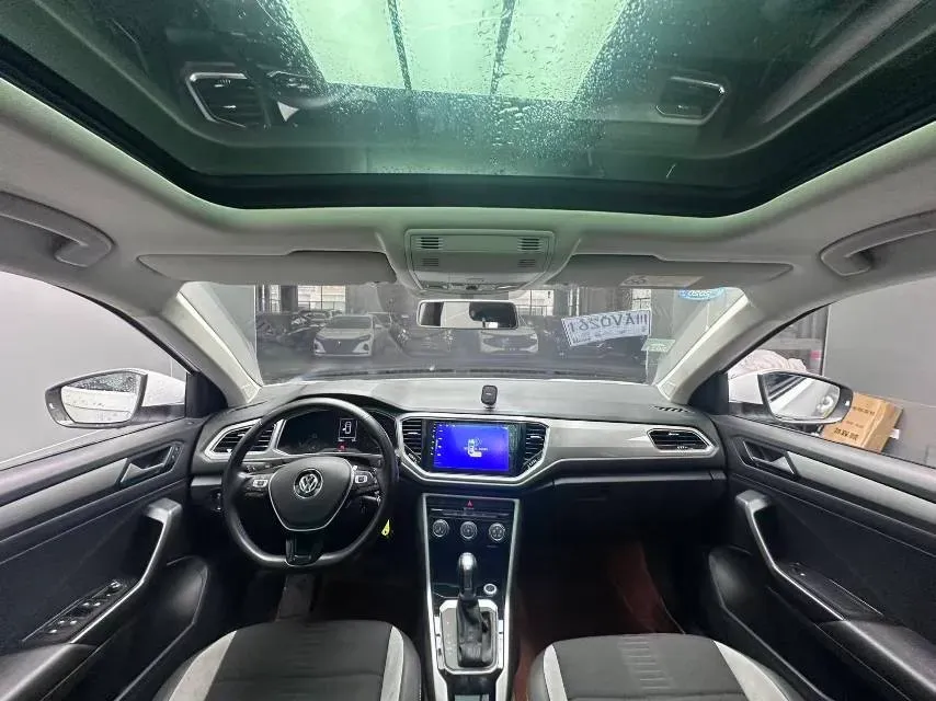 2019 Volkswagen T-Roc 1.4T 150HP L4 7DCT,autocango,china used car exporter,china ev exporter,chinese used car exporter,chinese used ev exporter