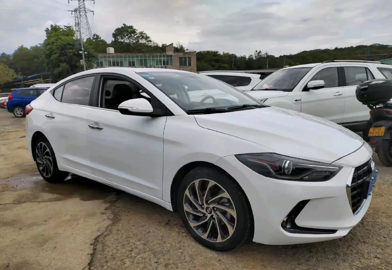 2020 Hyundai Elantra 1.5L 115HP L4 CVT,autocango,china used car exporter,china ev exporter,chinese used car exporter,chinese used ev exporter