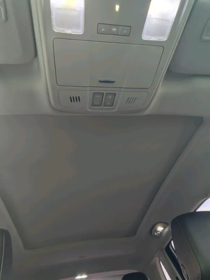 2020 Buick EnvisionPlus 1.5T 169HP L4 7DCT,autocango,china used car exporter,china ev exporter,chinese used car exporter,chinese used ev exporter