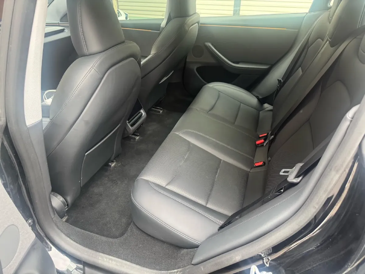 2025 Tesla Model 3 BEV,autocango,china used car exporter,china ev exporter,chinese used car exporter,chinese used ev exporter