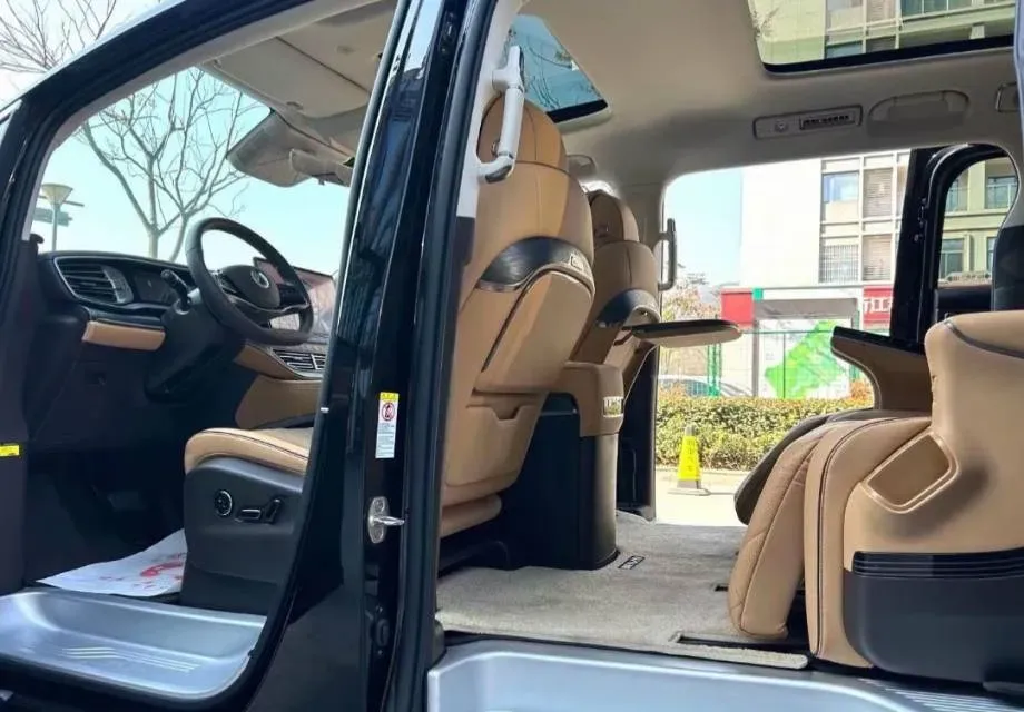 2025 Denza D9 1.5T 156HP L4 E-CVT PHEV,autocango,china used car exporter,china ev exporter,chinese used car exporter,chinese used ev exporter