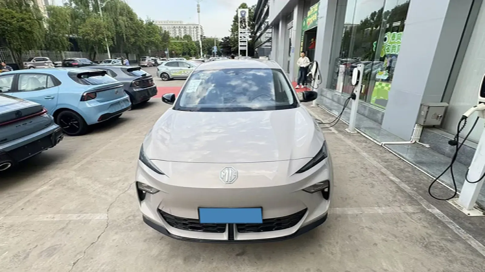 2025 MG MG ES5 BEV 49.1KWH,autocango,china used car exporter,china ev exporter,chinese used car exporter,chinese used ev exporter