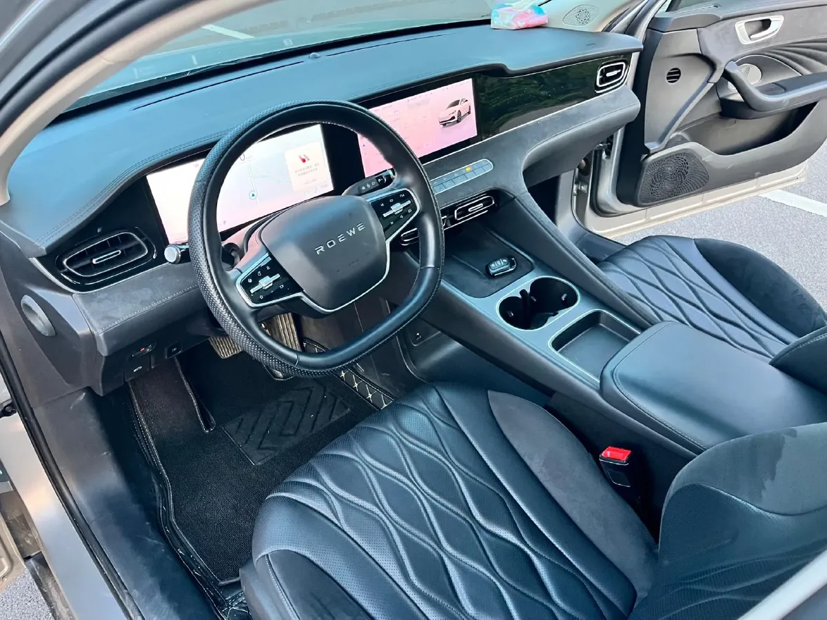 2023 Roewe D7 1.5L 112HP L4 1DHT PHEV 21.4KWH,autocango,china used car exporter,china ev exporter,chinese used car exporter,chinese used ev exporter