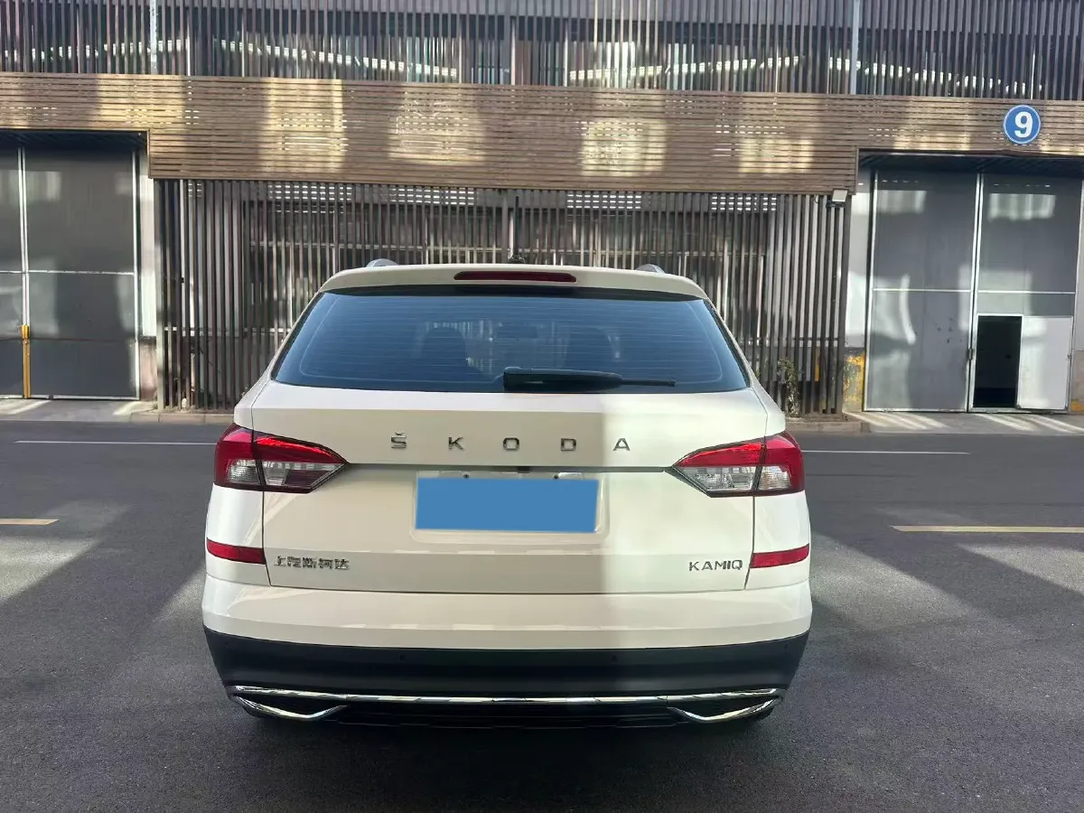 2021 Skoda Kamiq 1.5L 112HP L4 6AT,autocango,china used car exporter,china ev exporter,chinese used car exporter,chinese used ev exporter