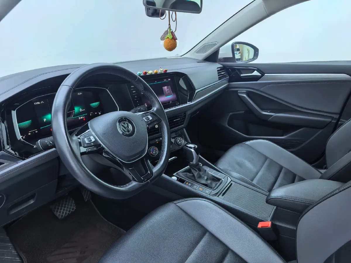 2021 Volkswagen Sagitar 1.4T 150HP L4 7DCT,autocango,china used car exporter,china ev exporter,chinese used car exporter,chinese used ev exporter