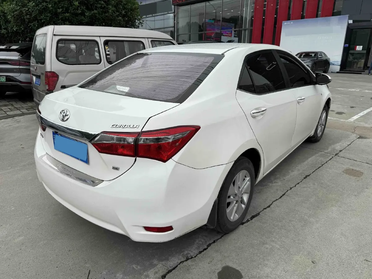 2017 Toyota Corolla 1.2T 116HP L4 6MT,autocango,china used car exporter,china ev exporter,chinese used car exporter,chinese used ev exporter