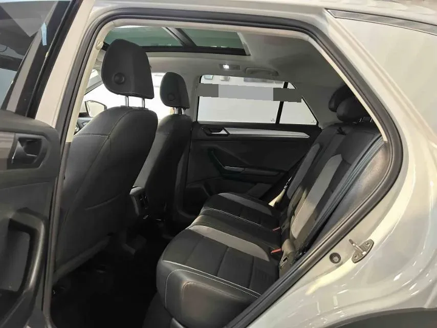 2020 Volkswagen T-Roc 1.4T 131HP L4 7DCT,autocango,china used car exporter,china ev exporter,chinese used car exporter,chinese used ev exporter