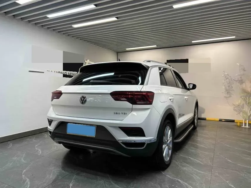 2020 Volkswagen T-Roc 1.4T 131HP L4 7DCT,autocango,china used car exporter,china ev exporter,chinese used car exporter,chinese used ev exporter