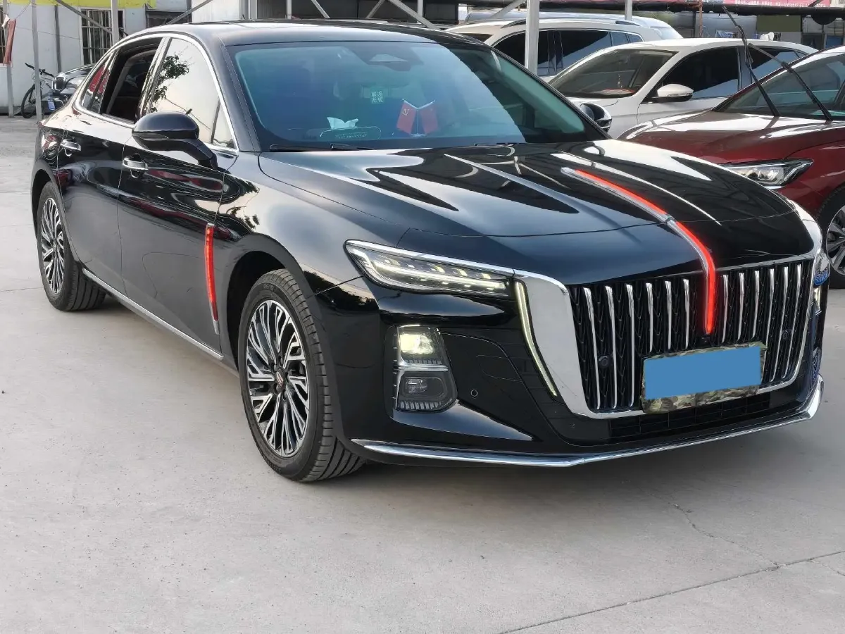 2023 HongQi H5 2.0T 224HP L4 8AT,autocango,china used car exporter,china ev exporter,chinese used car exporter,chinese used ev exporter