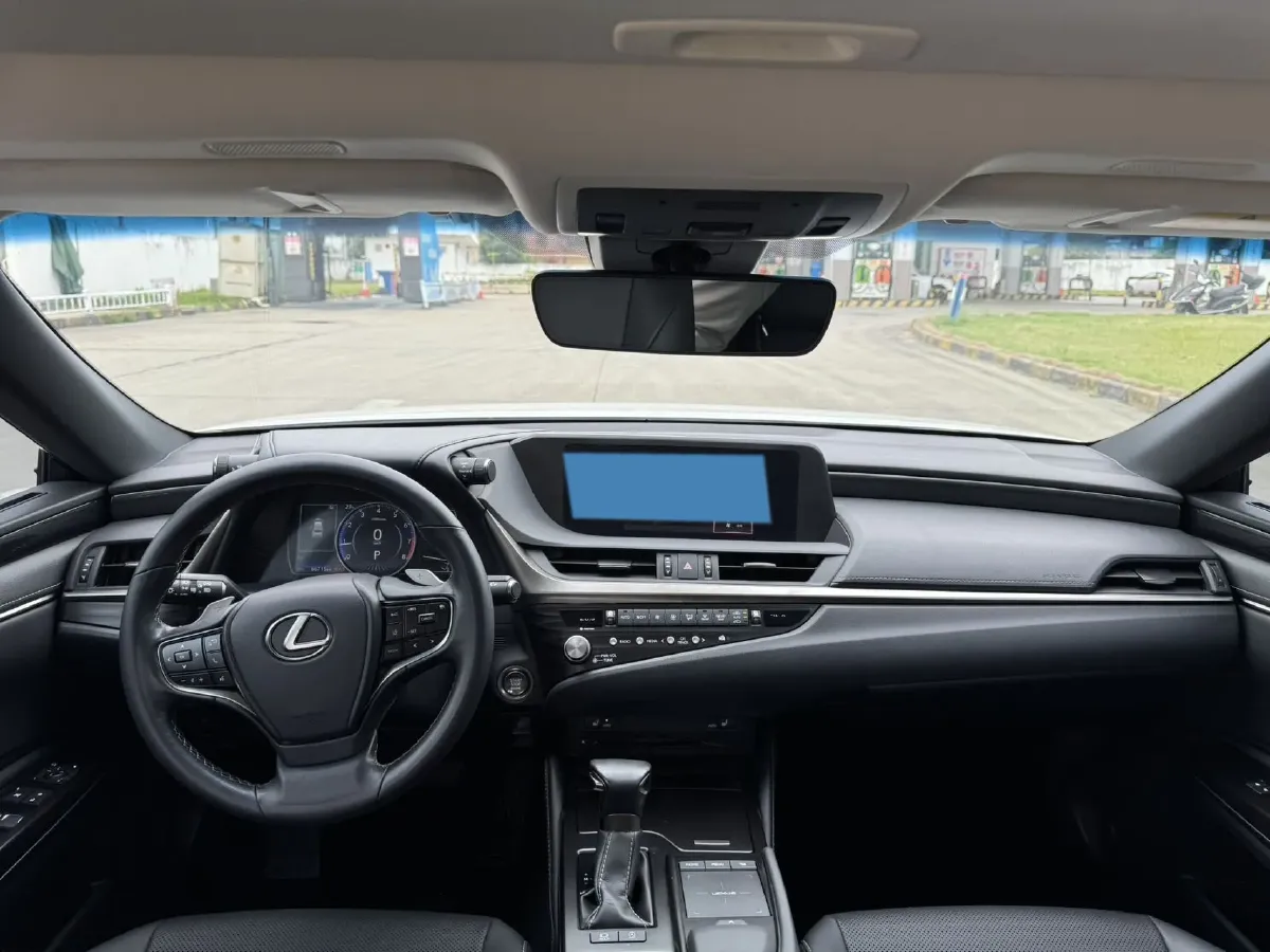 2020 Lexus ES 2.0L 173HP L4 CVT,autocango,china used car exporter,china ev exporter,chinese used car exporter,chinese used ev exporter