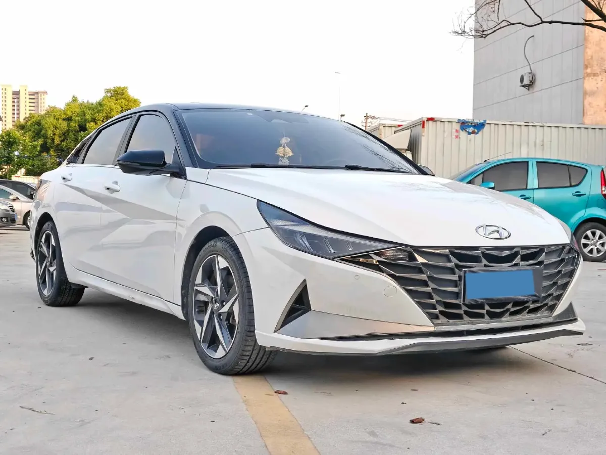2021 Hyundai Elantra 1.5L 115HP L4 CVT,autocango,china used car exporter,china ev exporter,chinese used car exporter,chinese used ev exporter