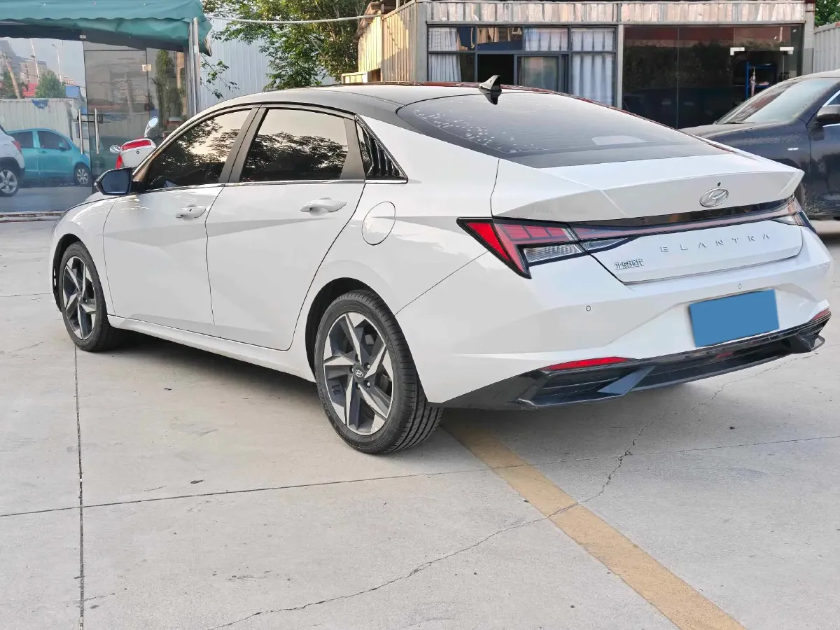 2021 Hyundai Elantra 1.5L 115HP L4 CVT,autocango,china used car exporter,china ev exporter,chinese used car exporter,chinese used ev exporter
