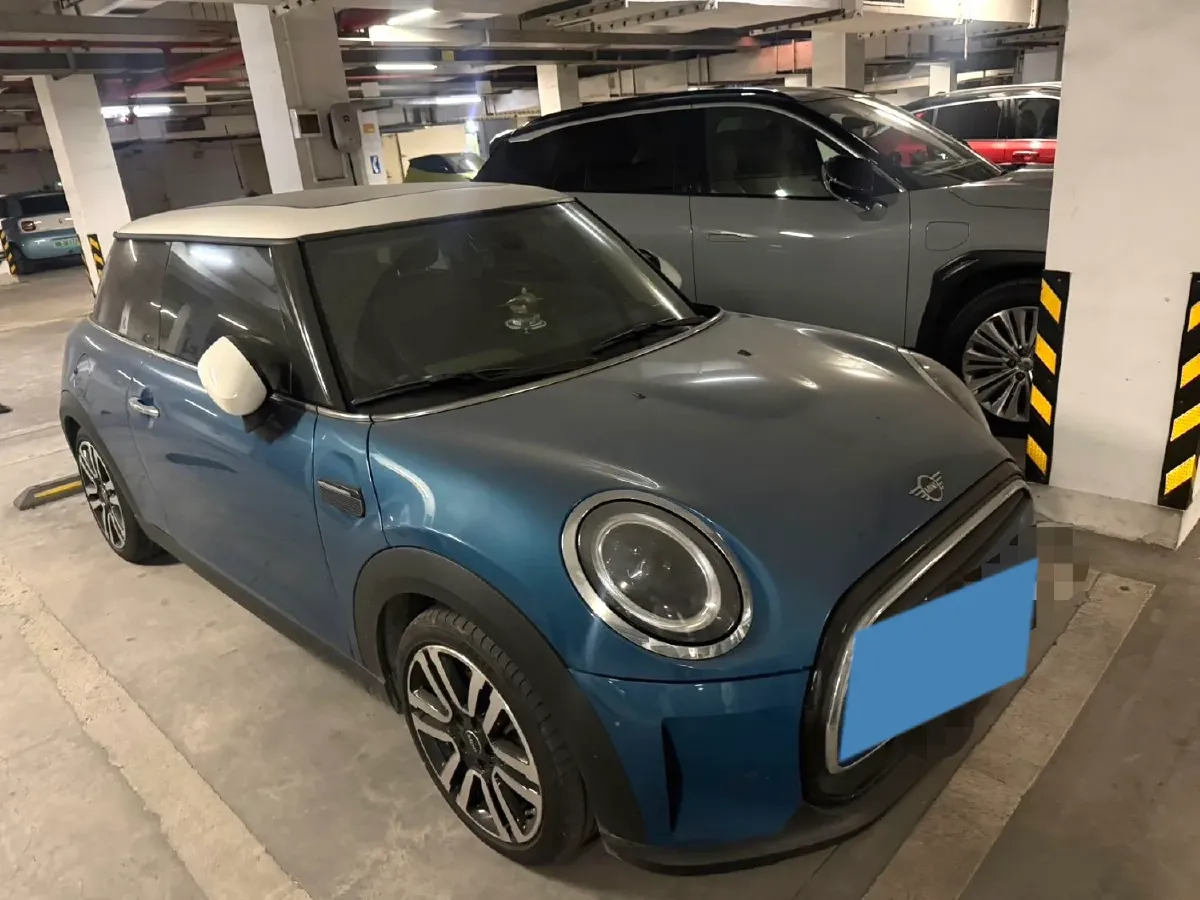 2022 MINI MINI 1.5T 136HP L3 7DCT,autocango,china used car exporter,china ev exporter,chinese used car exporter,chinese used ev exporter