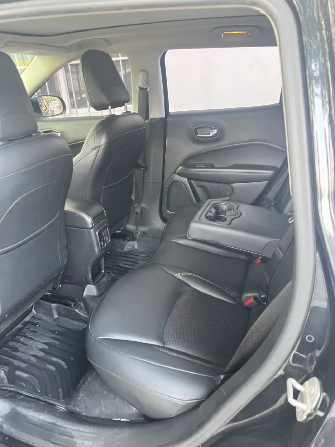 2019 Jeep Compass 1.3T 173HP L4 7DCT,autocango,china used car exporter,china ev exporter,chinese used car exporter,chinese used ev exporter
