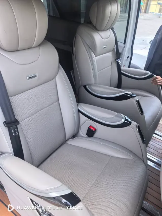 2018 DS 7 1.6T 220HP L4 8AT,autocango,china used car exporter,china ev exporter,chinese used car exporter,chinese used ev exporter