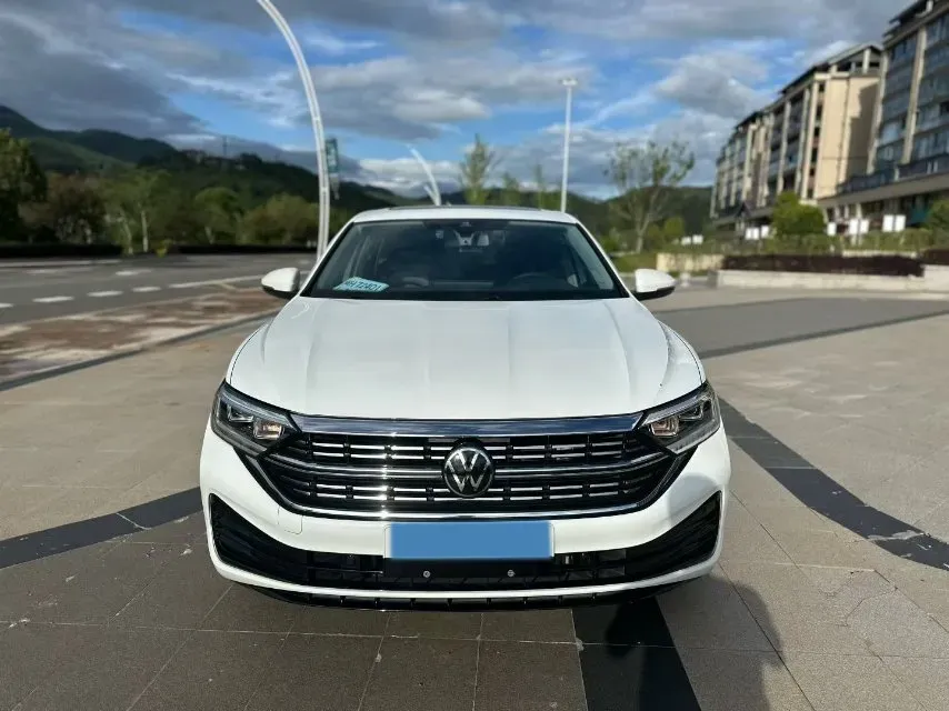 2023 Volkswagen Sagitar 1.5T 160HP L4 7DCT,autocango,china used car exporter,china ev exporter,chinese used car exporter,chinese used ev exporter