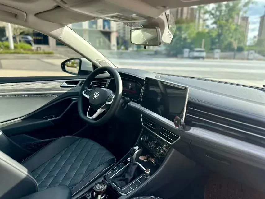 2023 Volkswagen Sagitar 1.5T 160HP L4 7DCT,autocango,china used car exporter,china ev exporter,chinese used car exporter,chinese used ev exporter