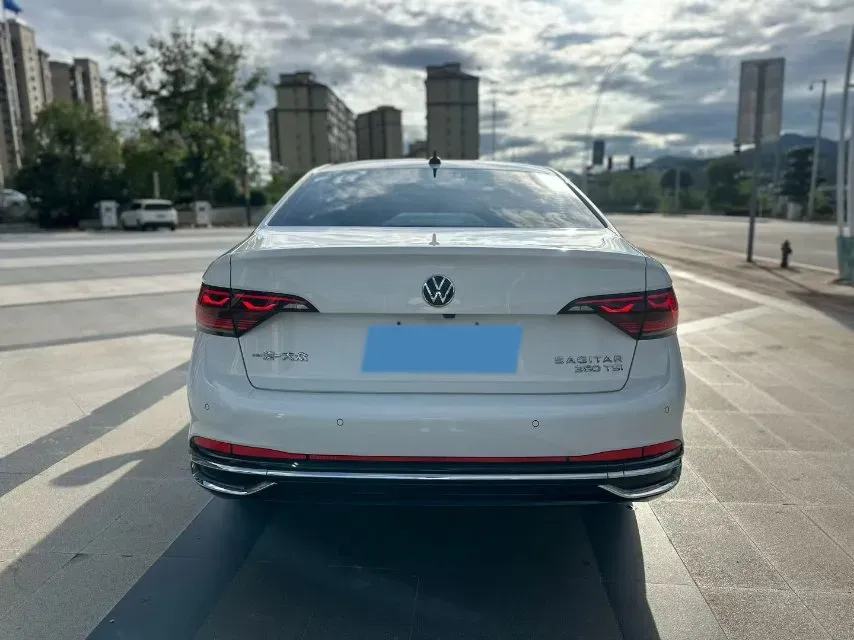 2023 Volkswagen Sagitar 1.5T 160HP L4 7DCT,autocango,china used car exporter,china ev exporter,chinese used car exporter,chinese used ev exporter