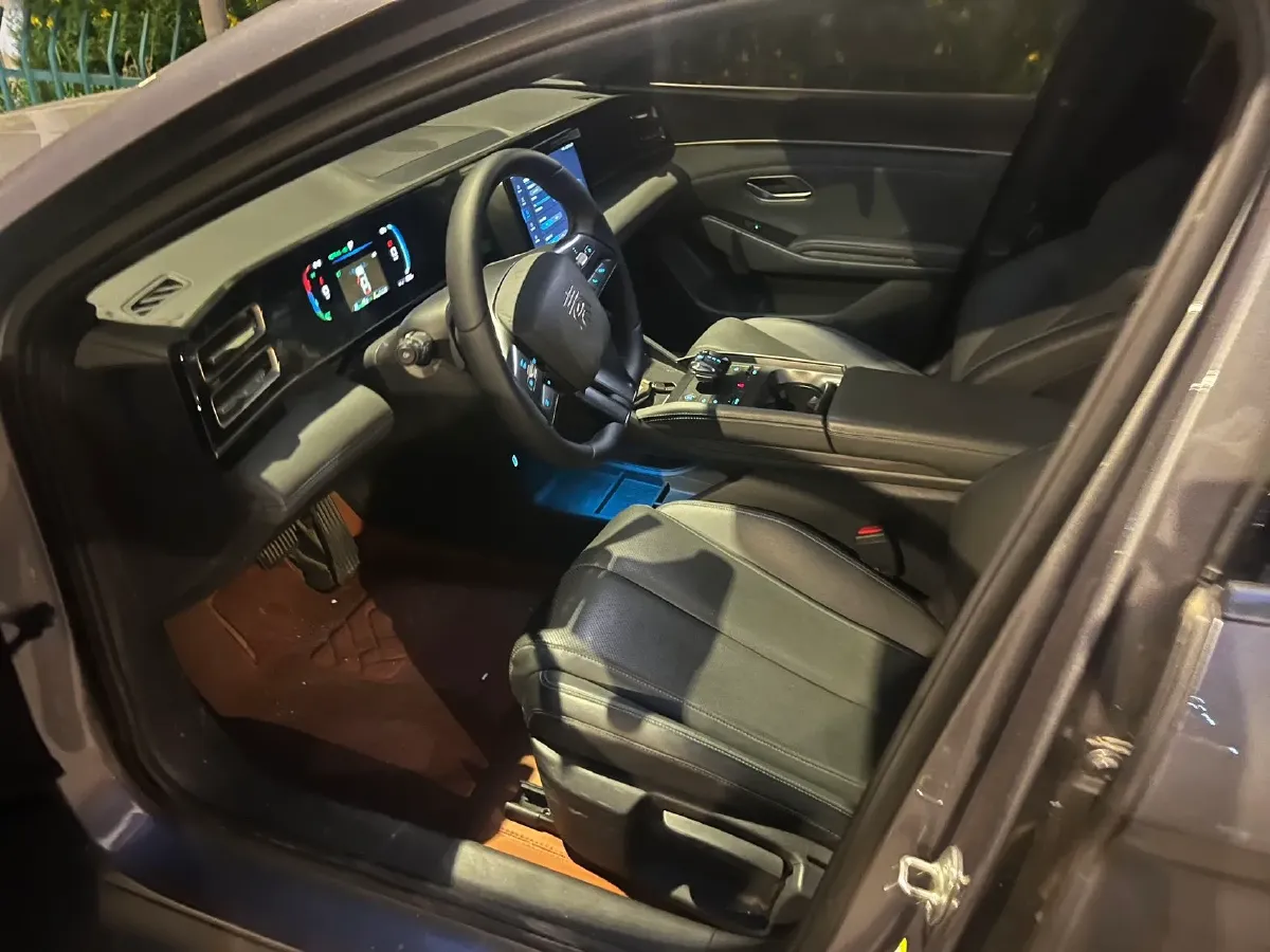 2024 BYD QinL 1.5L 101HP L4 E-CVT PHEV 10.08KWH,autocango,china used car exporter,china ev exporter,chinese used car exporter,chinese used ev exporter