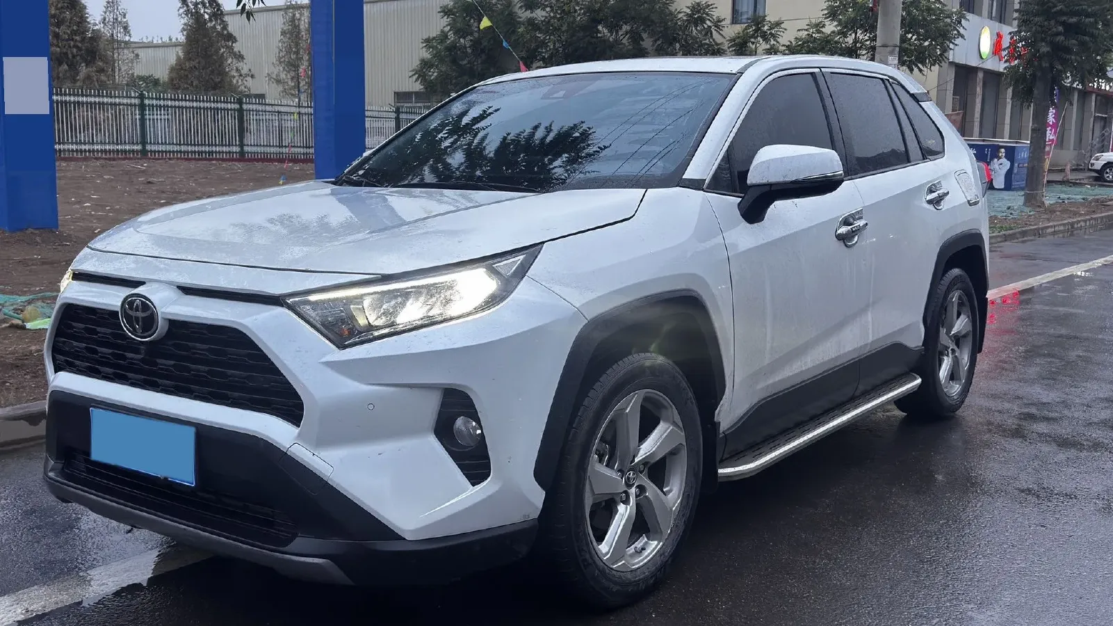 2022 Toyota RAV4 2.0L 171HP L4 CVT,autocango,china used car exporter,china ev exporter,chinese used car exporter,chinese used ev exporter