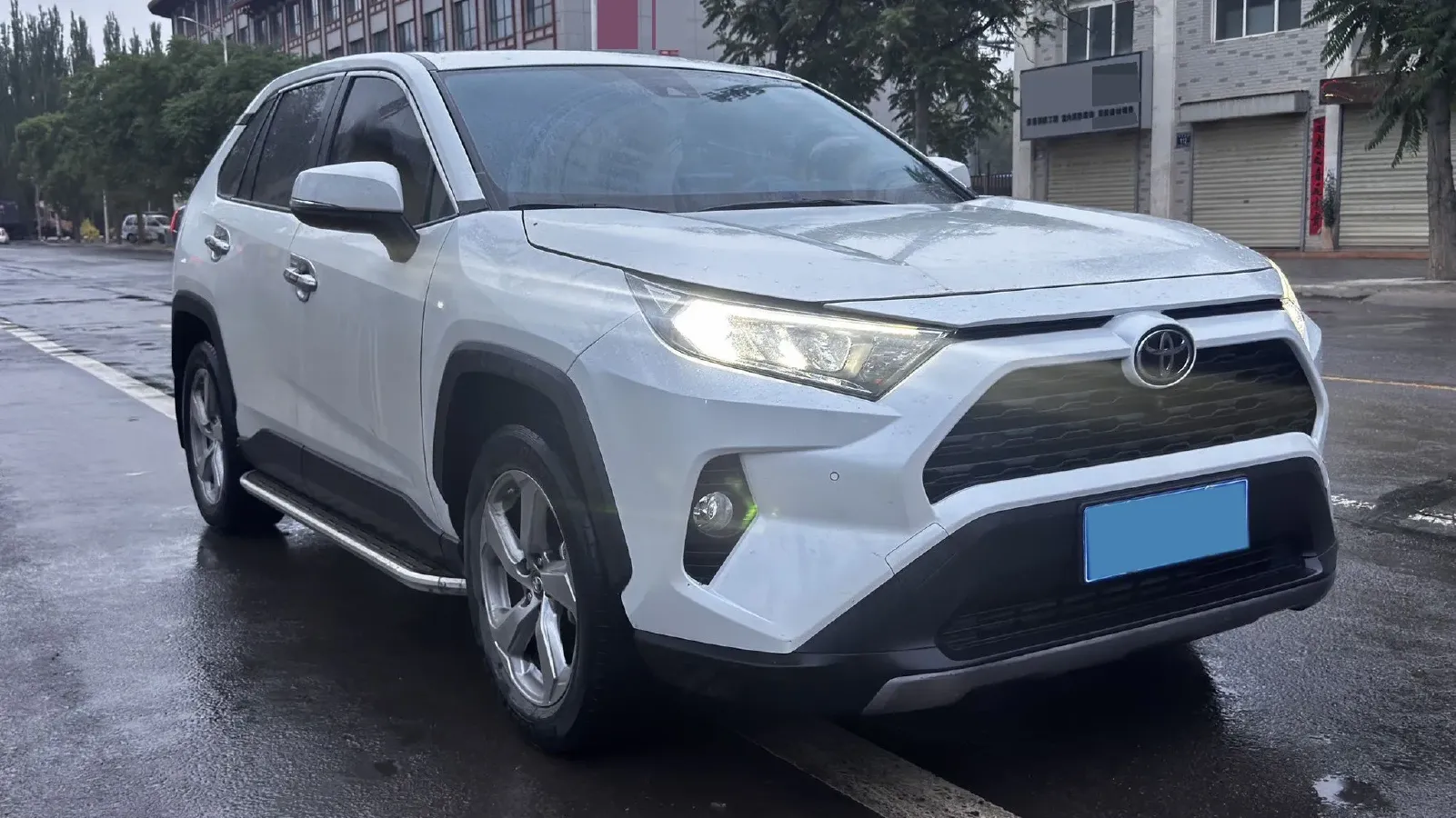 2022 Toyota RAV4 2.0L 171HP L4 CVT,autocango,china used car exporter,china ev exporter,chinese used car exporter,chinese used ev exporter