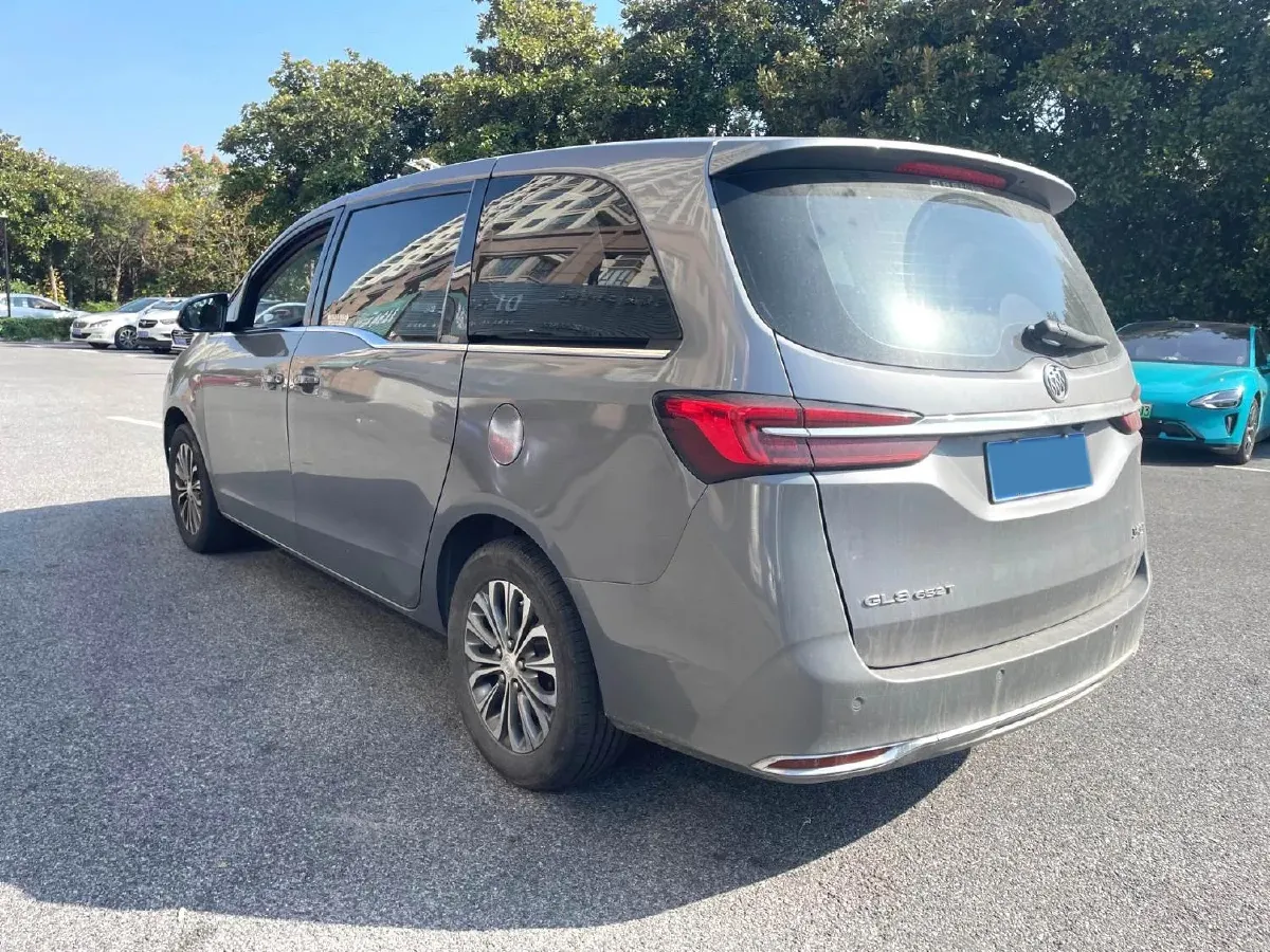 2021 Buick GL8 2.0T 237HP L4 9AT,autocango,china used car exporter,china ev exporter,chinese used car exporter,chinese used ev exporter