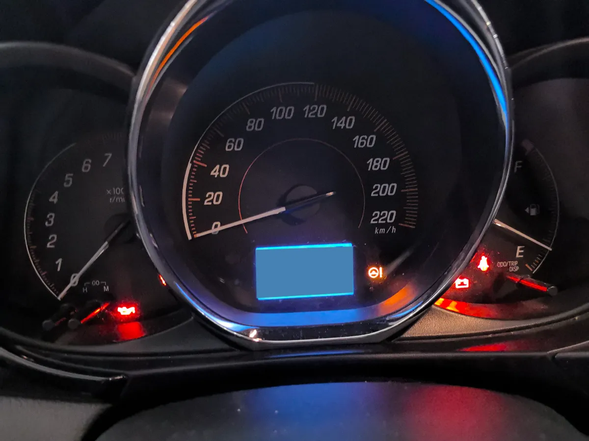 2021 Toyota Yaris L 1.5L 112HP L4 CVT,autocango,china used car exporter,china ev exporter,chinese used car exporter,chinese used ev exporter