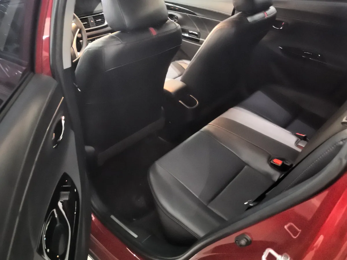 2021 Toyota Yaris L 1.5L 112HP L4 CVT,autocango,china used car exporter,china ev exporter,chinese used car exporter,chinese used ev exporter