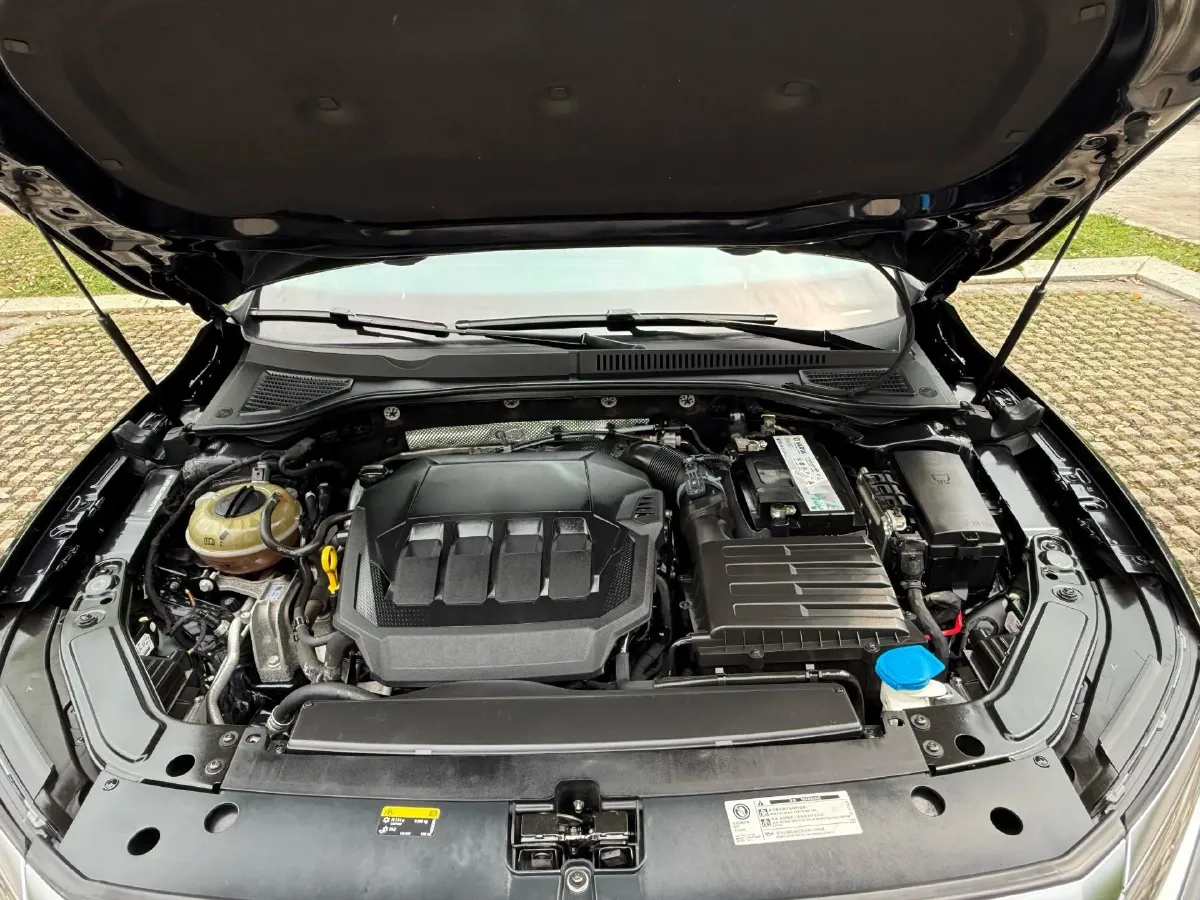 2022 Skoda Kodiak GT 2.0T 186HP L4 7DCT,autocango,china used car exporter,china ev exporter,chinese used car exporter,chinese used ev exporter