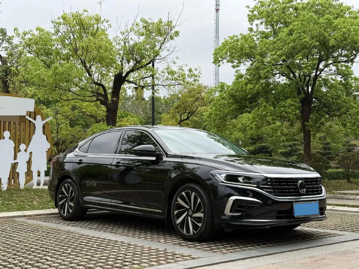 2022 Skoda Kodiak GT 2.0T 186HP L4 7DCT,autocango,china used car exporter,china ev exporter,chinese used car exporter,chinese used ev exporter