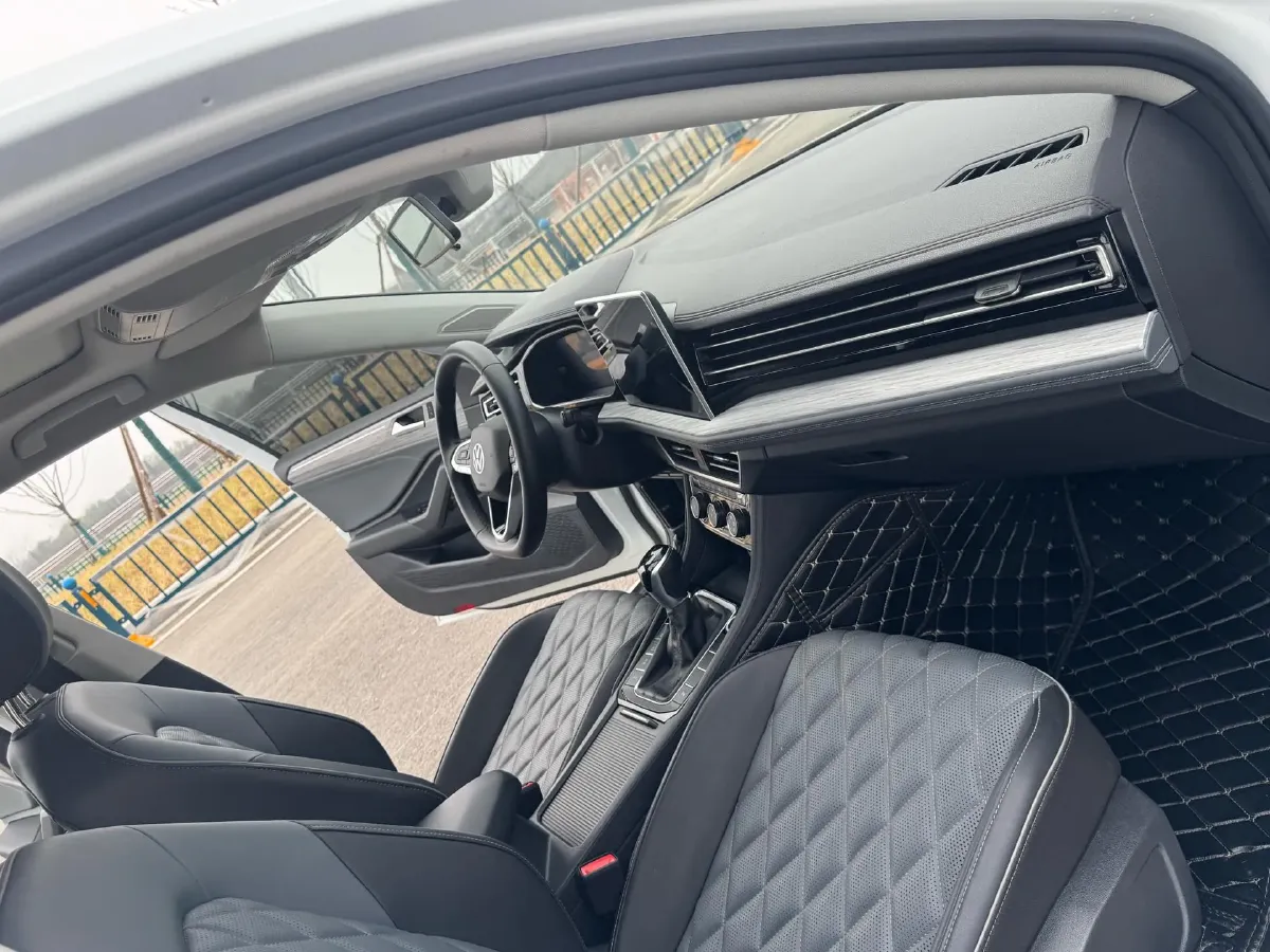 2023 Volkswagen Sagitar 1.5T 160HP L4 7DCT,autocango,china used car exporter,china ev exporter,chinese used car exporter,chinese used ev exporter