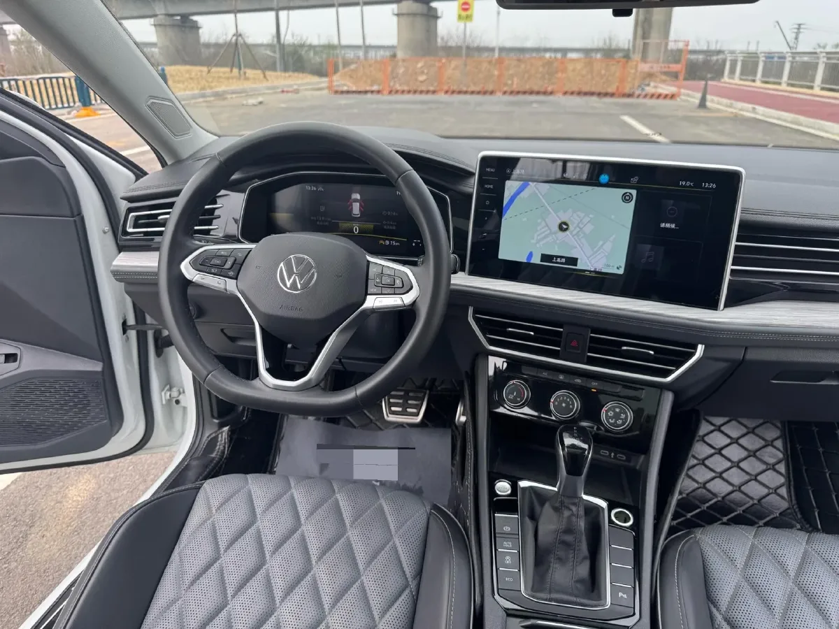 2023 Volkswagen Sagitar 1.5T 160HP L4 7DCT,autocango,china used car exporter,china ev exporter,chinese used car exporter,chinese used ev exporter