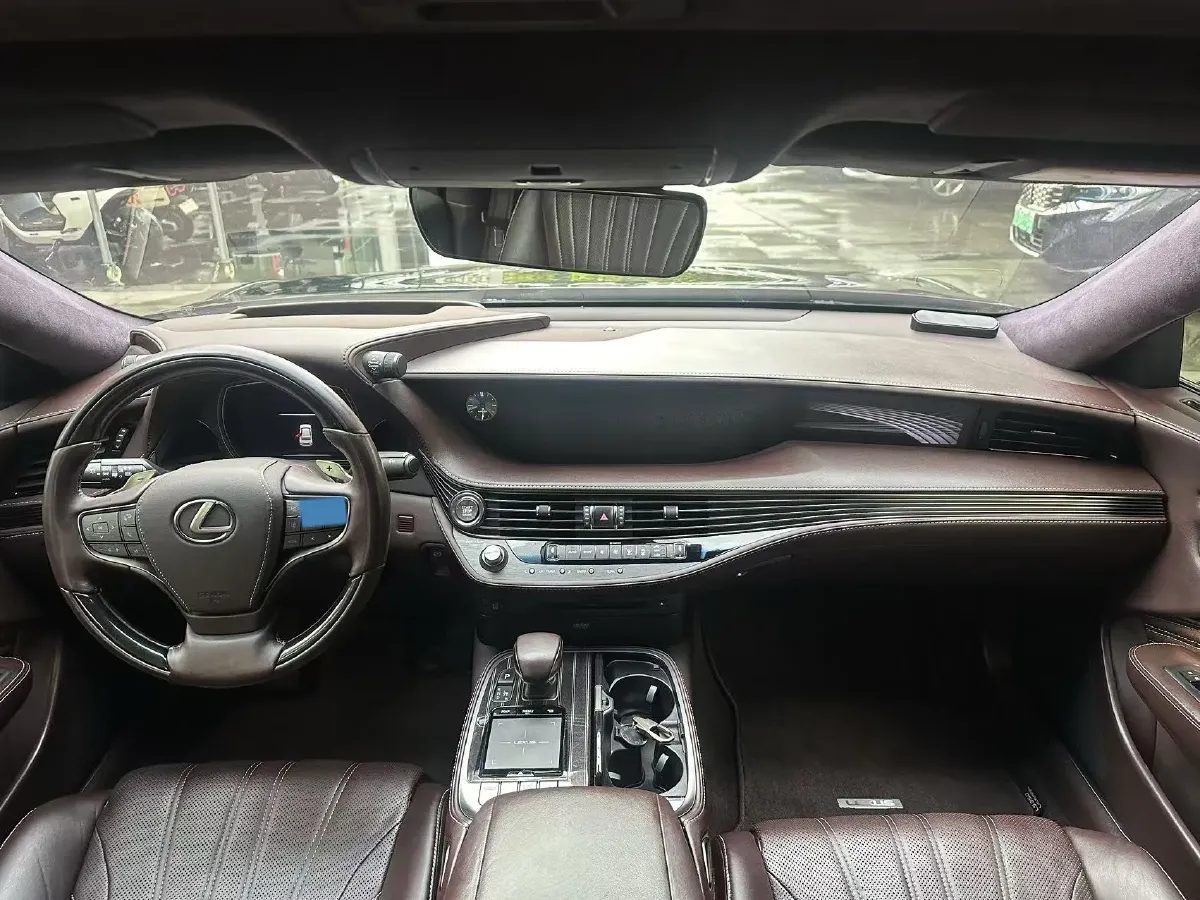 2018 Lexus LS 3.5L 316HP V6 10AT,autocango,china used car exporter,china ev exporter,chinese used car exporter,chinese used ev exporter