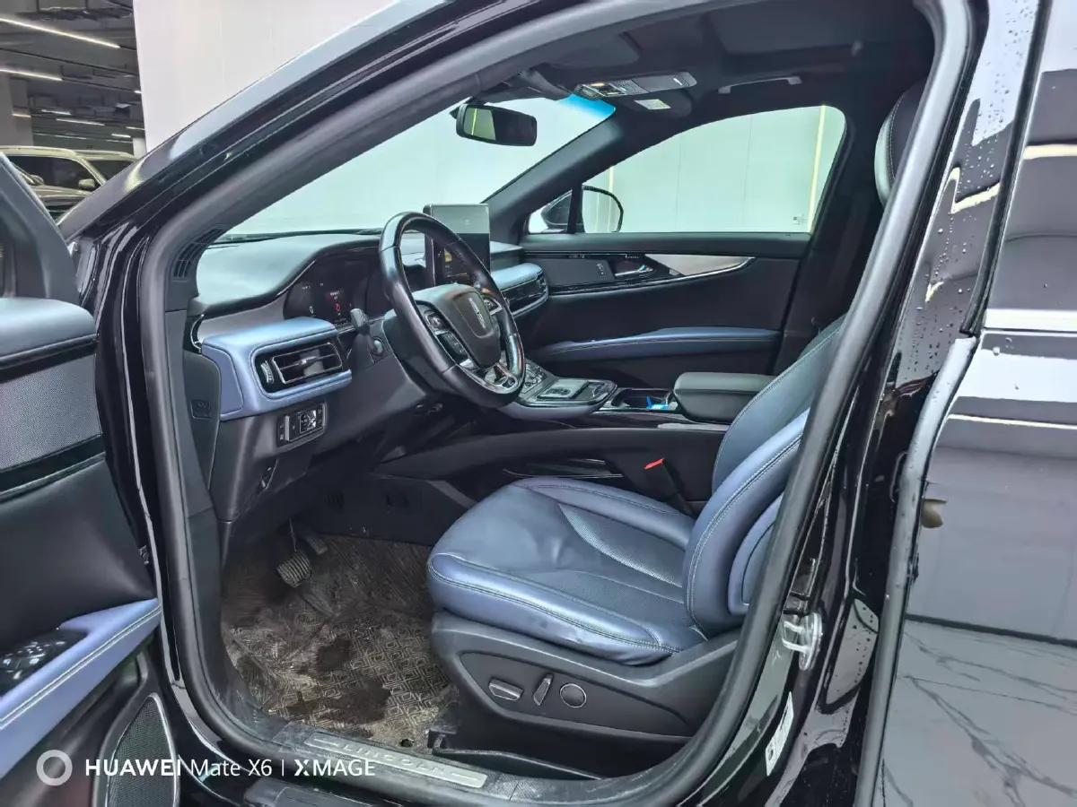2022 Lincoln Corsair 2.0T 245HP L4 8AT,autocango,china used car exporter,china ev exporter,chinese used car exporter,chinese used ev exporter