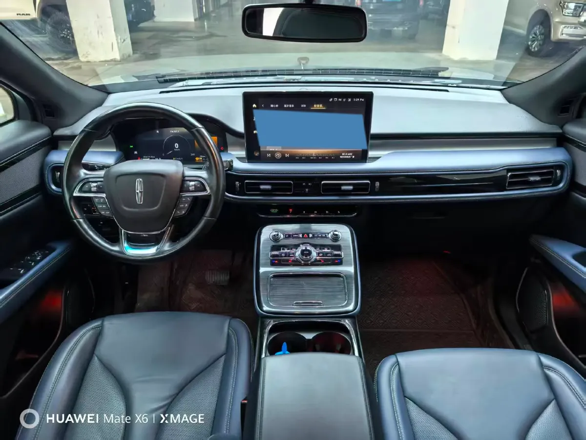 2022 Lincoln Corsair 2.0T 245HP L4 8AT,autocango,china used car exporter,china ev exporter,chinese used car exporter,chinese used ev exporter