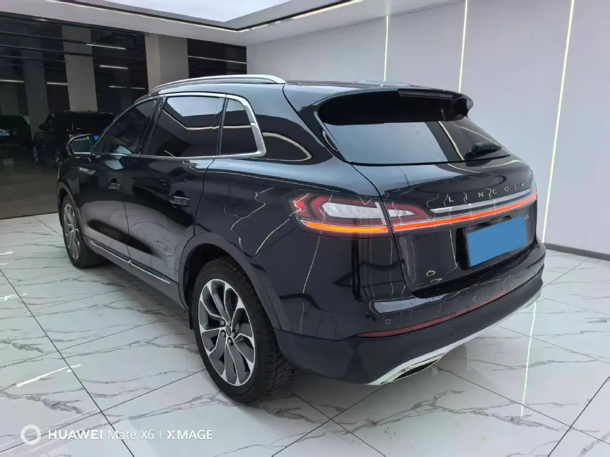 2022 Lincoln Corsair 2.0T 245HP L4 8AT,autocango,china used car exporter,china ev exporter,chinese used car exporter,chinese used ev exporter