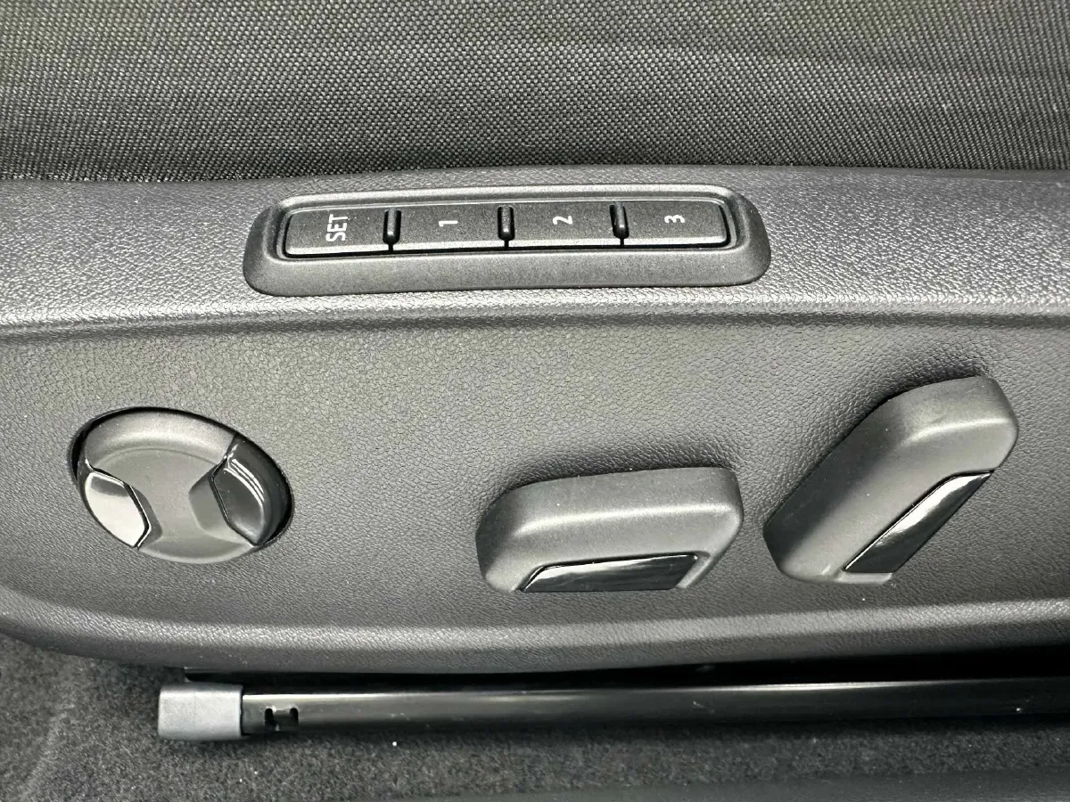2021 Volkswagen Golf 1.4T 150HP L4 7DCT,autocango,china used car exporter,china ev exporter,chinese used car exporter,chinese used ev exporter