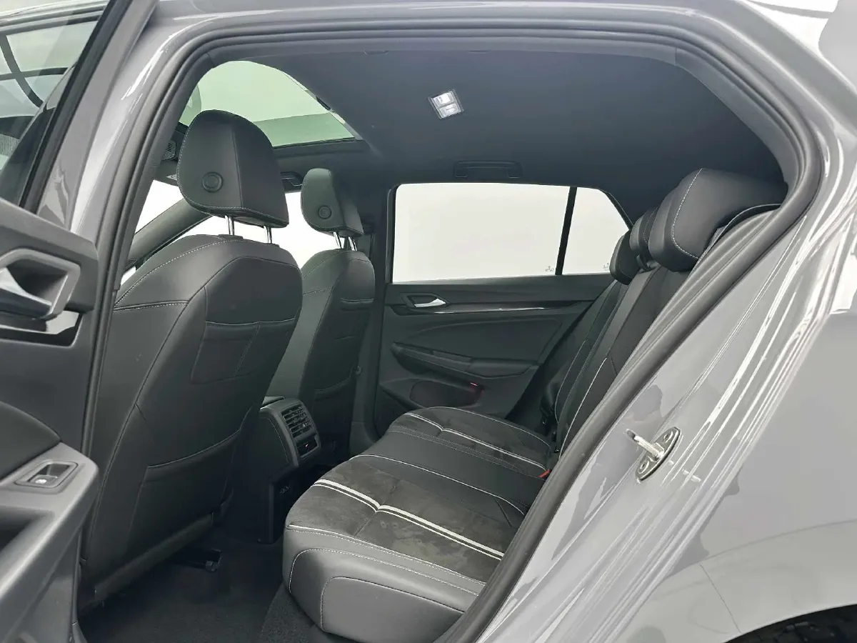 2021 Volkswagen Golf 1.4T 150HP L4 7DCT,autocango,china used car exporter,china ev exporter,chinese used car exporter,chinese used ev exporter